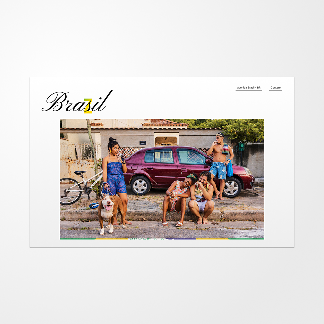 Desenvolver um layout para uma galeria de fotografia online. O principal requisito era que o design não competisse com a força da imagem. A interface deveria ser um suporte, uma moldura sutil que valorizasse a arte, oferecendo apenas as funcionalidades essenciais de navegação.